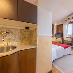 Ac21 - Panoramic Rome